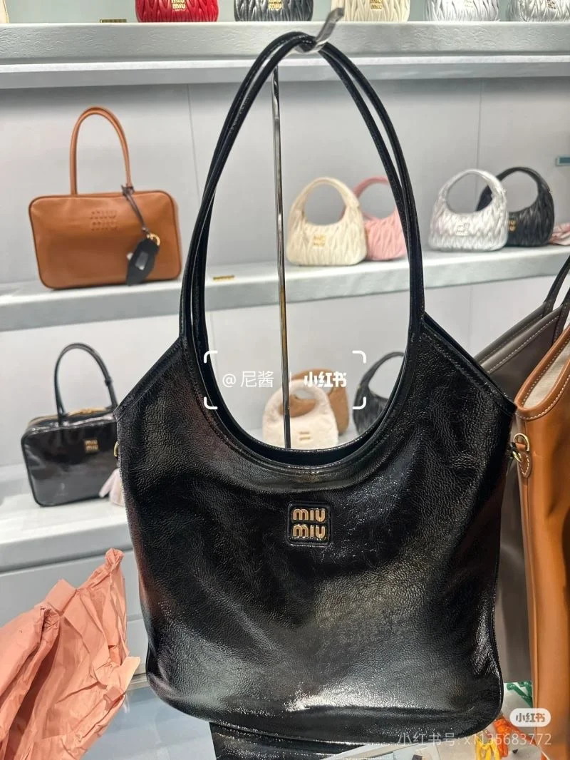 Miu Miu Shopping Bags EasyMatch 43531