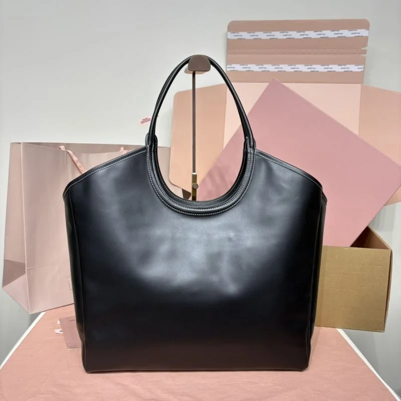 Classic Miu Miu Shopping Bags 43524