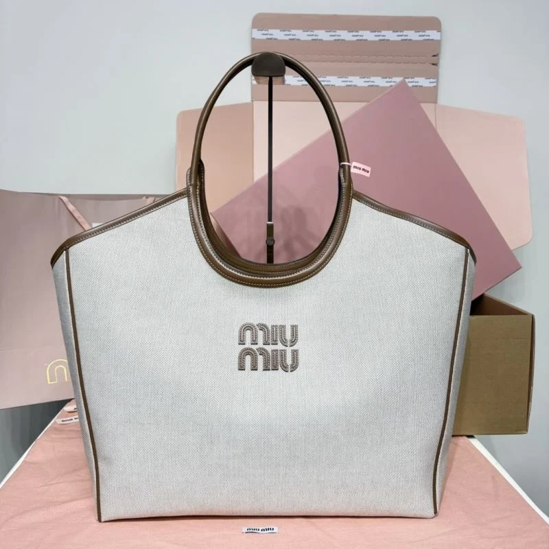 Miu Miu Shopping Bags DailyWear 43523