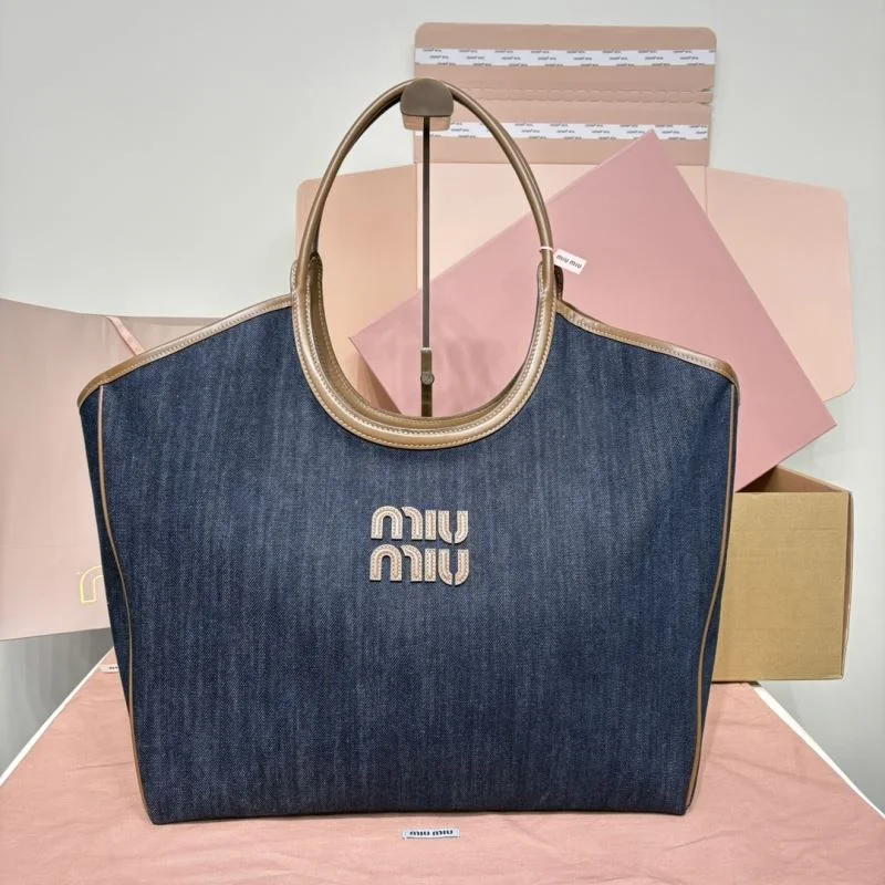 Miu Miu Shopping Bags WaterResistant 43522