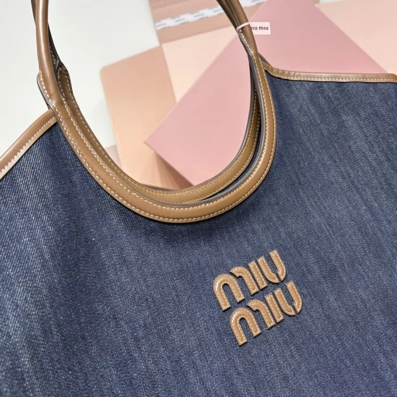 Miu Miu Shopping Bags WaterResistant 43522