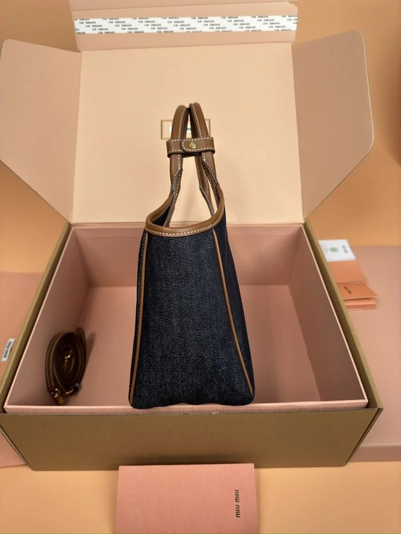 Miu Miu Shopping Bags EasyMatch 56046