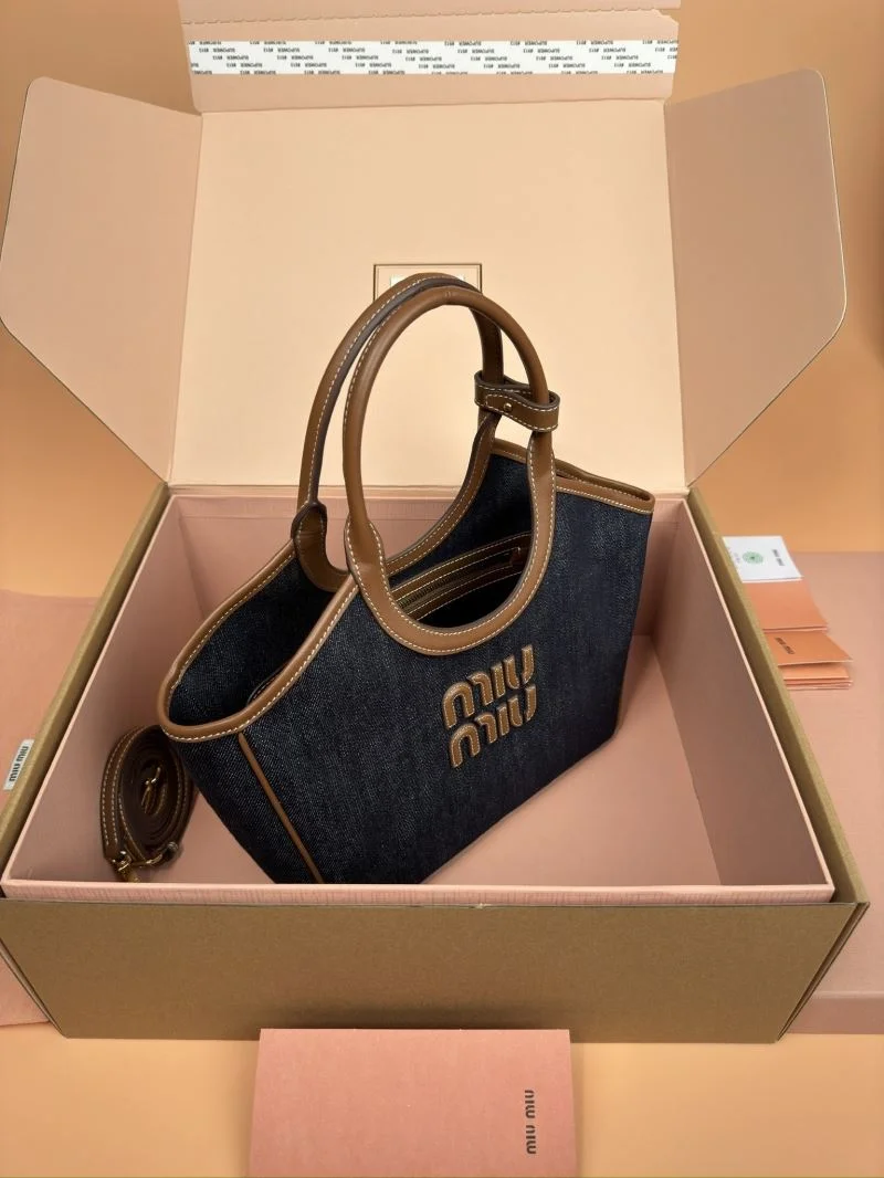 Miu Miu Shopping Bags EasyMatch 56046