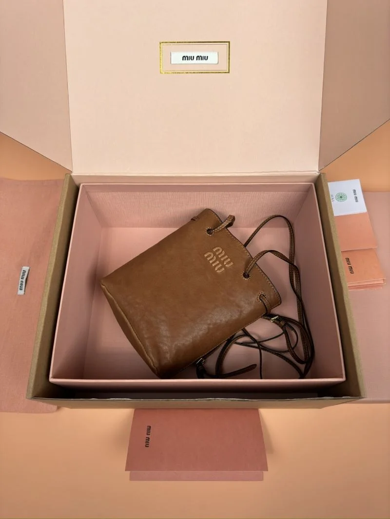 Miu Miu Shopping Bags GoAnywhere 56010