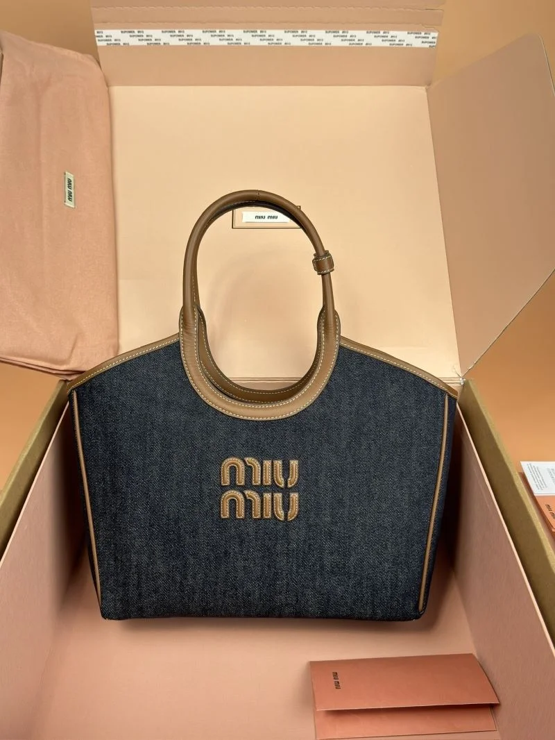 Affordable Miu Miu Shopping Bags 56006