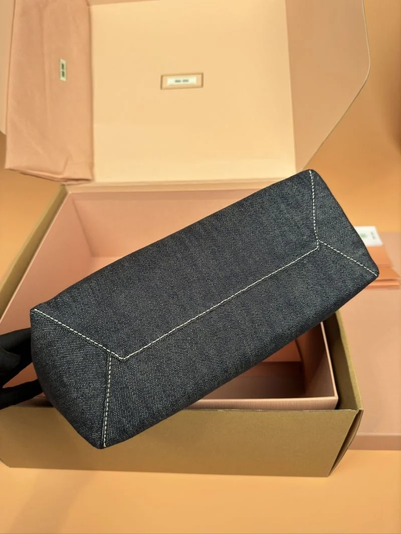 Affordable Miu Miu Shopping Bags 56006