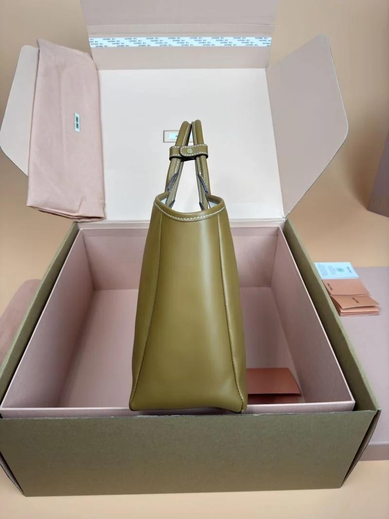 TechFriendly Miu Miu Shopping Bags 56040