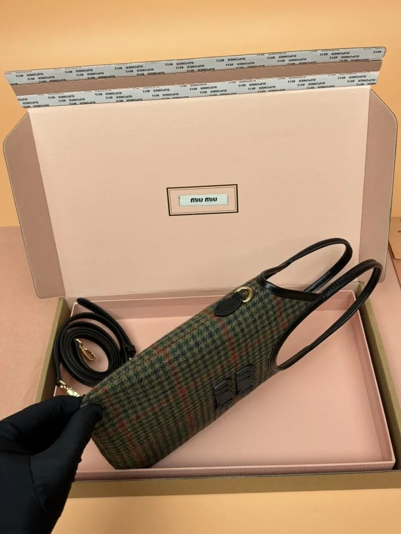 Sleek Miu Miu Shopping Bags 55997