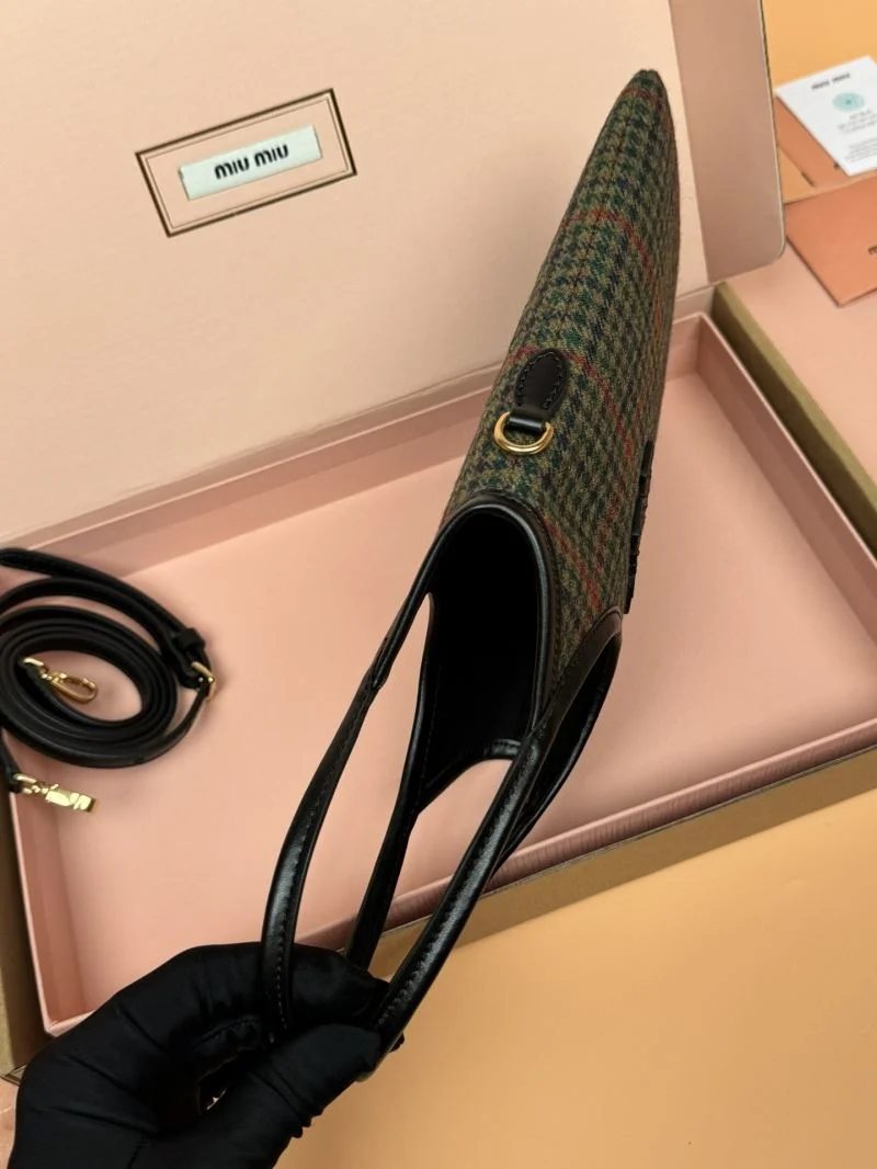Sleek Miu Miu Shopping Bags 55997