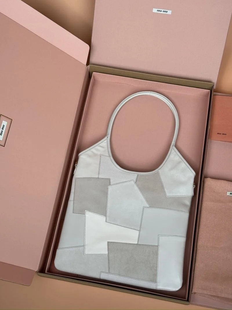 SmoothTexture Miu Miu Shopping Bags 56026
