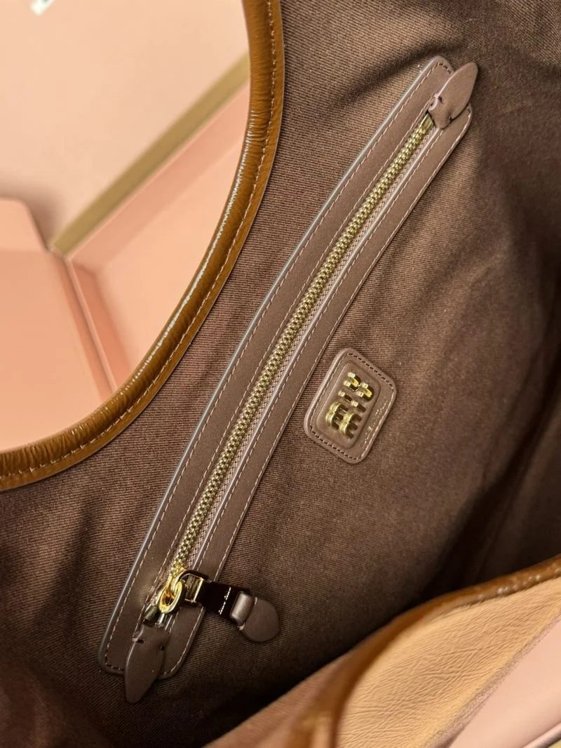 Practical Miu Miu Shopping Bags 55979