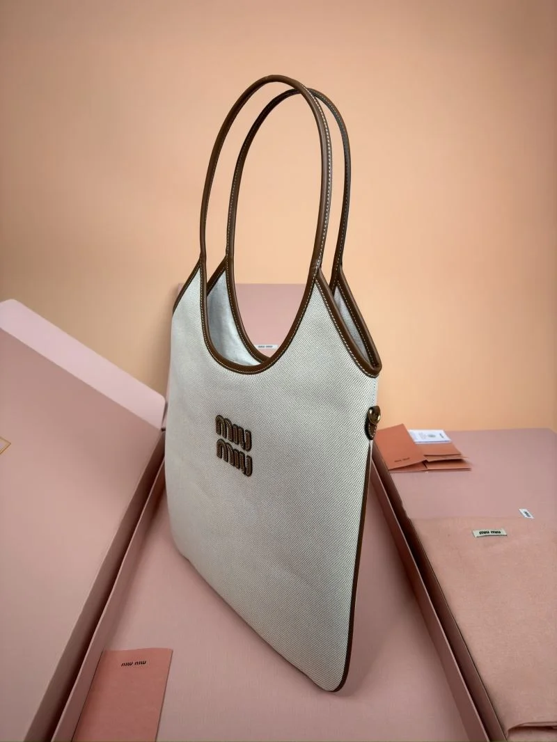 DailyWear Miu Miu Shopping Bags 55987