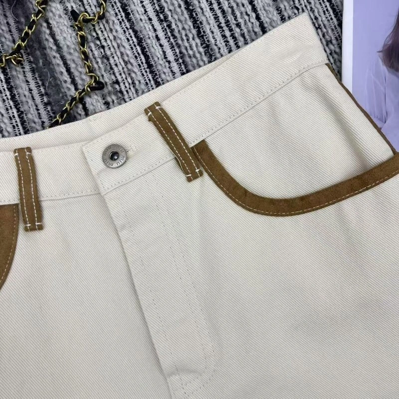 Miu Miu Short Pants Elegant 151161