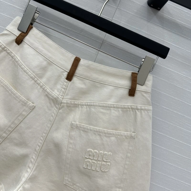 Miu Miu Short Pants Timeless 151160