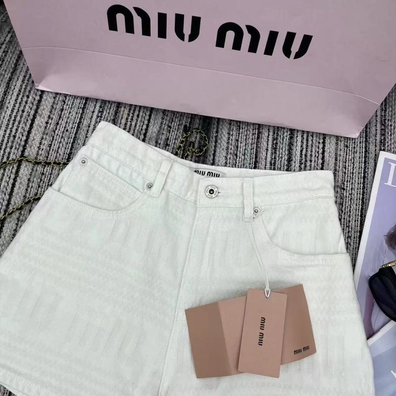 Miu Miu Short Pants Contemporary 151158