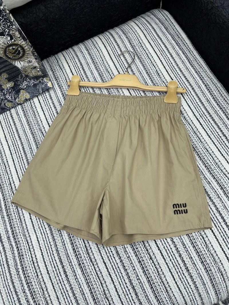 Miu Miu Short Pants Casual 151154