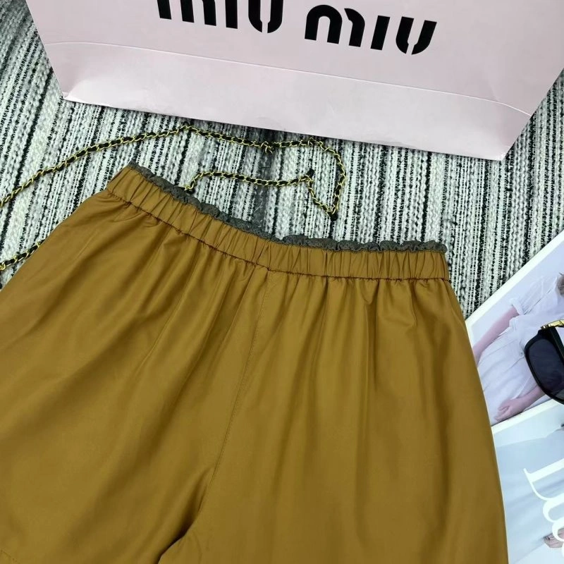 Miu Miu Short Pants Vibrant 151151