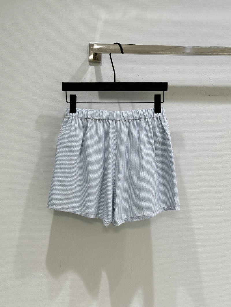 Miu Miu Short Pants Supportive 151145