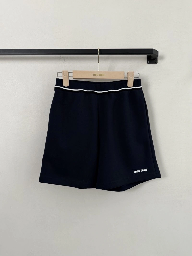 Miu Miu Short Pants MoistureWicking 151139
