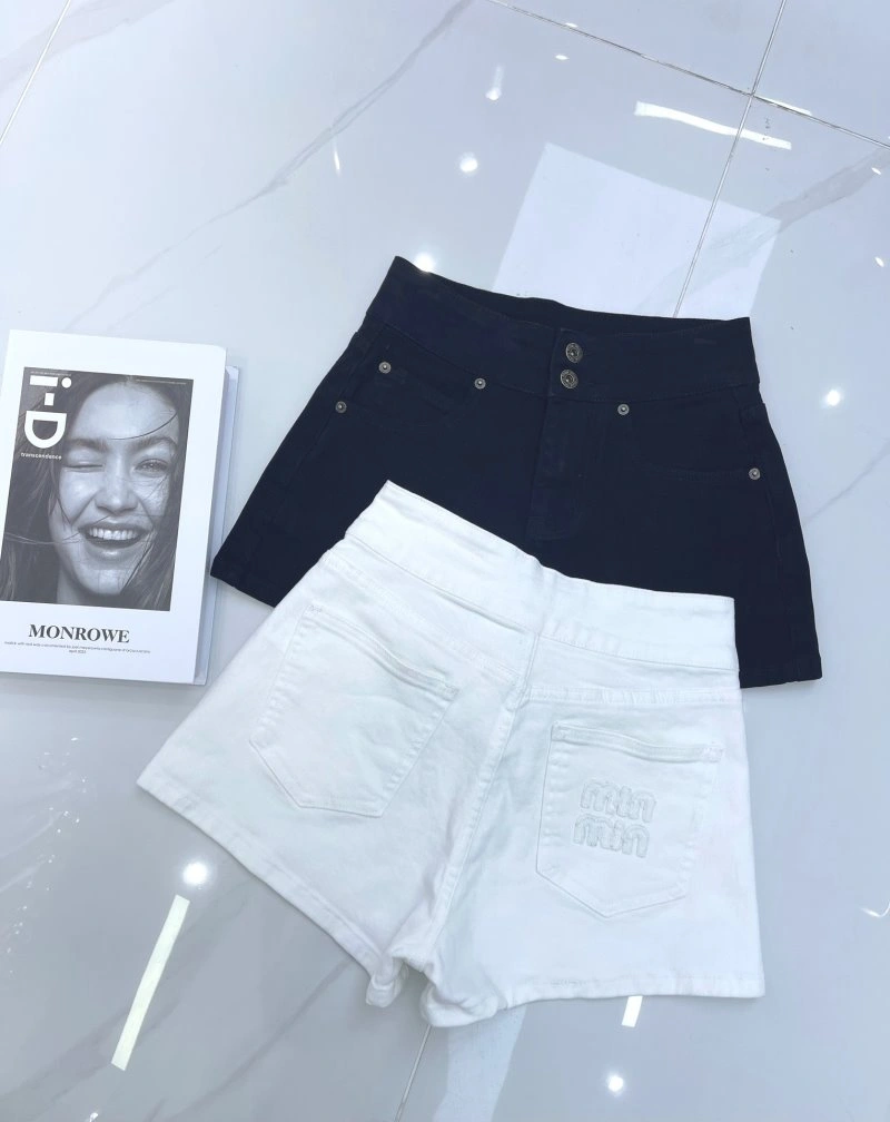 Miu Miu Short Pants Bright 151135
