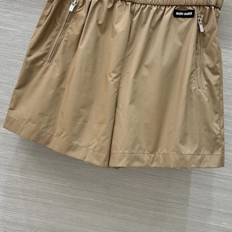 Miu Miu Short Pants FreshLook 156255