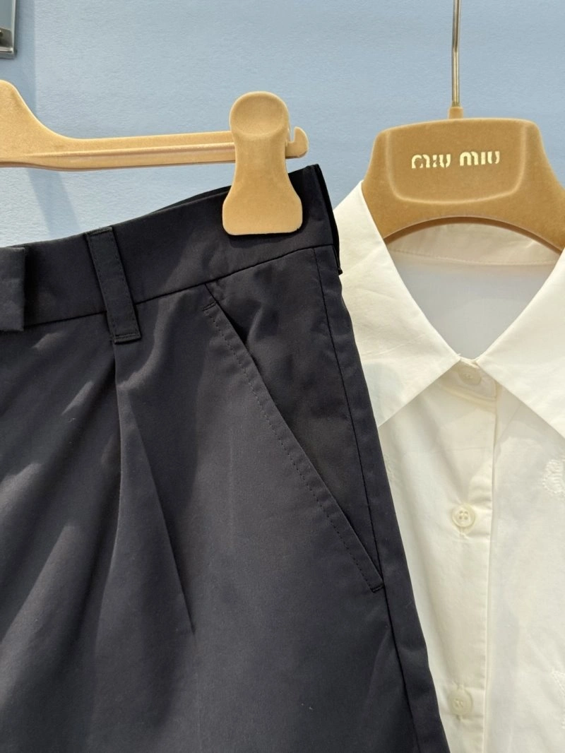 Miu Miu Short Pants Trendy 156249