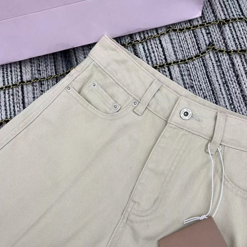 Miu Miu Short Pants ComfortFit 156254