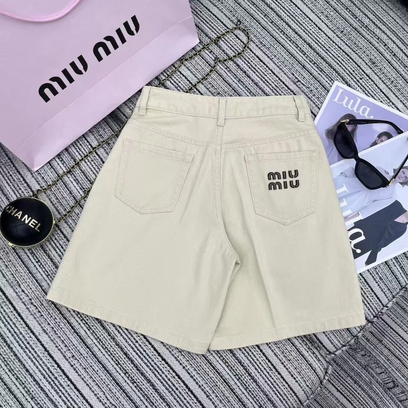 Miu Miu Short Pants ComfortFit 156254