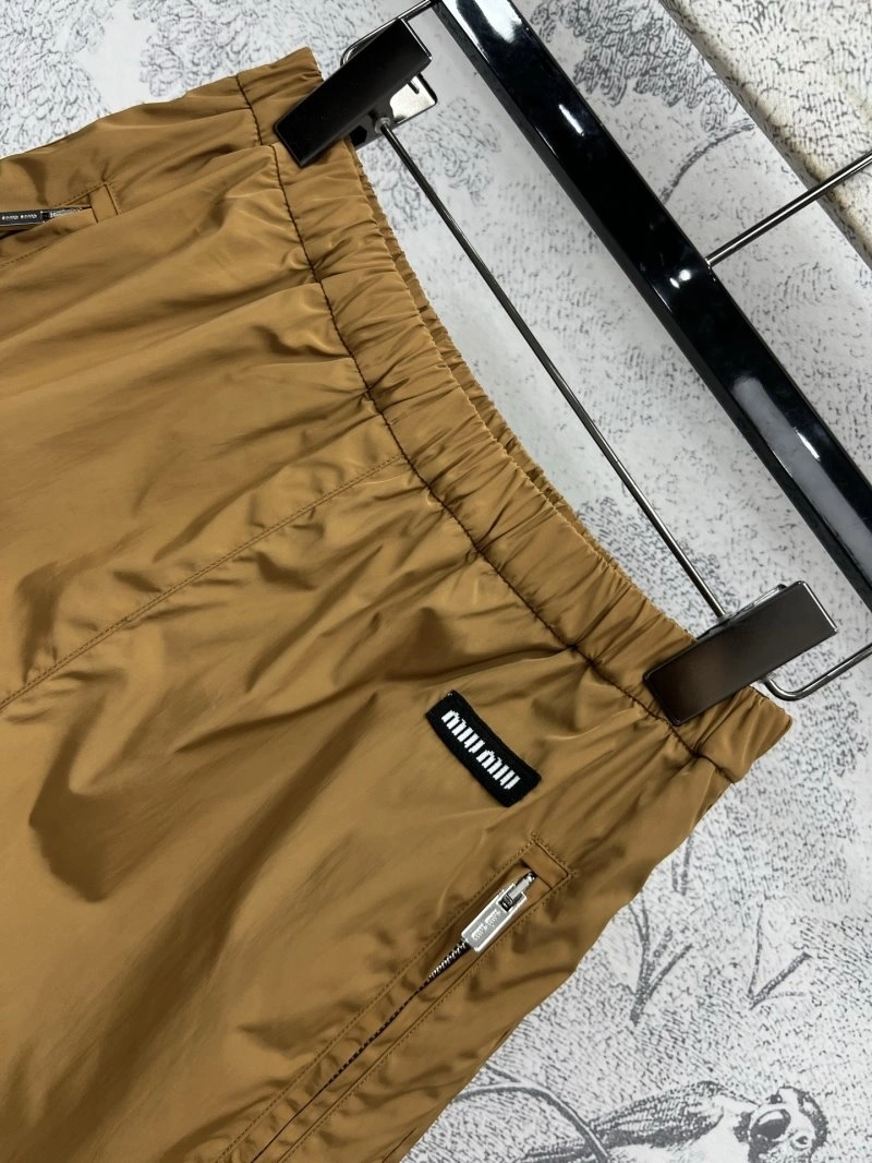 Miu Miu Short Pants SmoothTexture 148718
