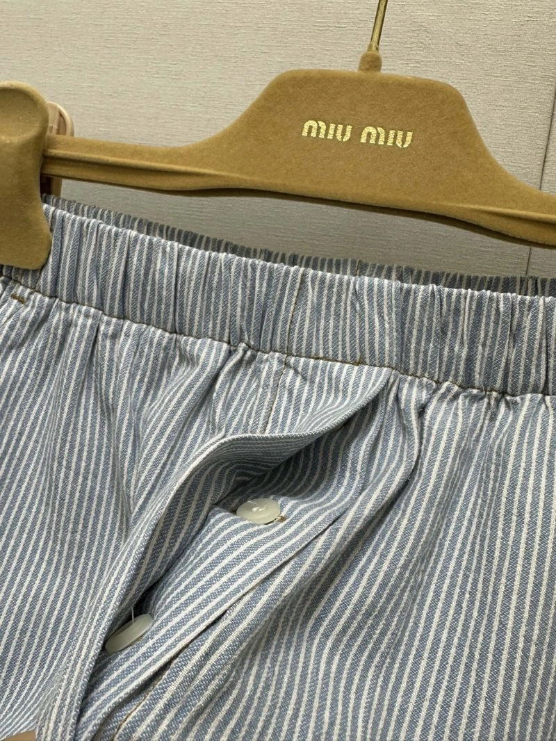 WrinkleFree Miu Miu Short Pants 148710