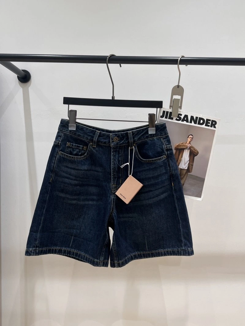 Sophisticated Miu Miu Short Pants 148729