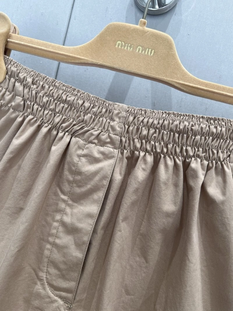 Miu Miu Short Pants Fashionable 148709