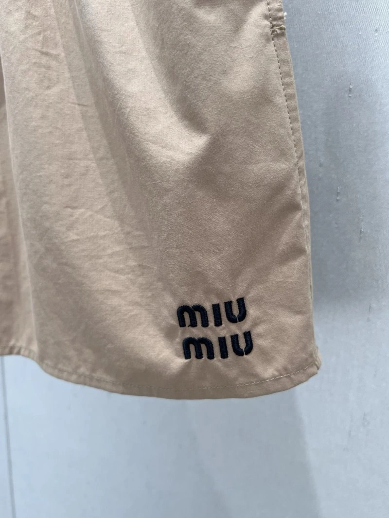 Miu Miu Short Pants Fashionable 148709