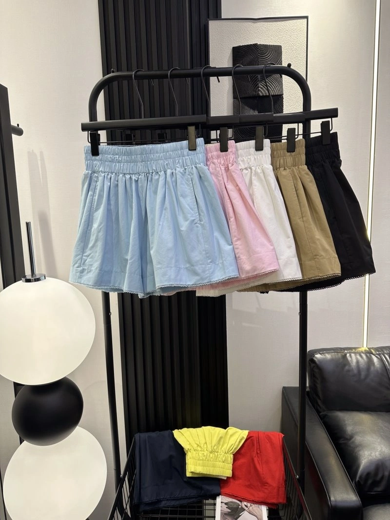 Versatile Miu Miu Short Pants 148695