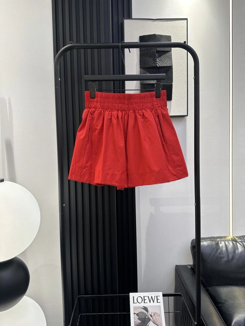 Versatile Miu Miu Short Pants 148695