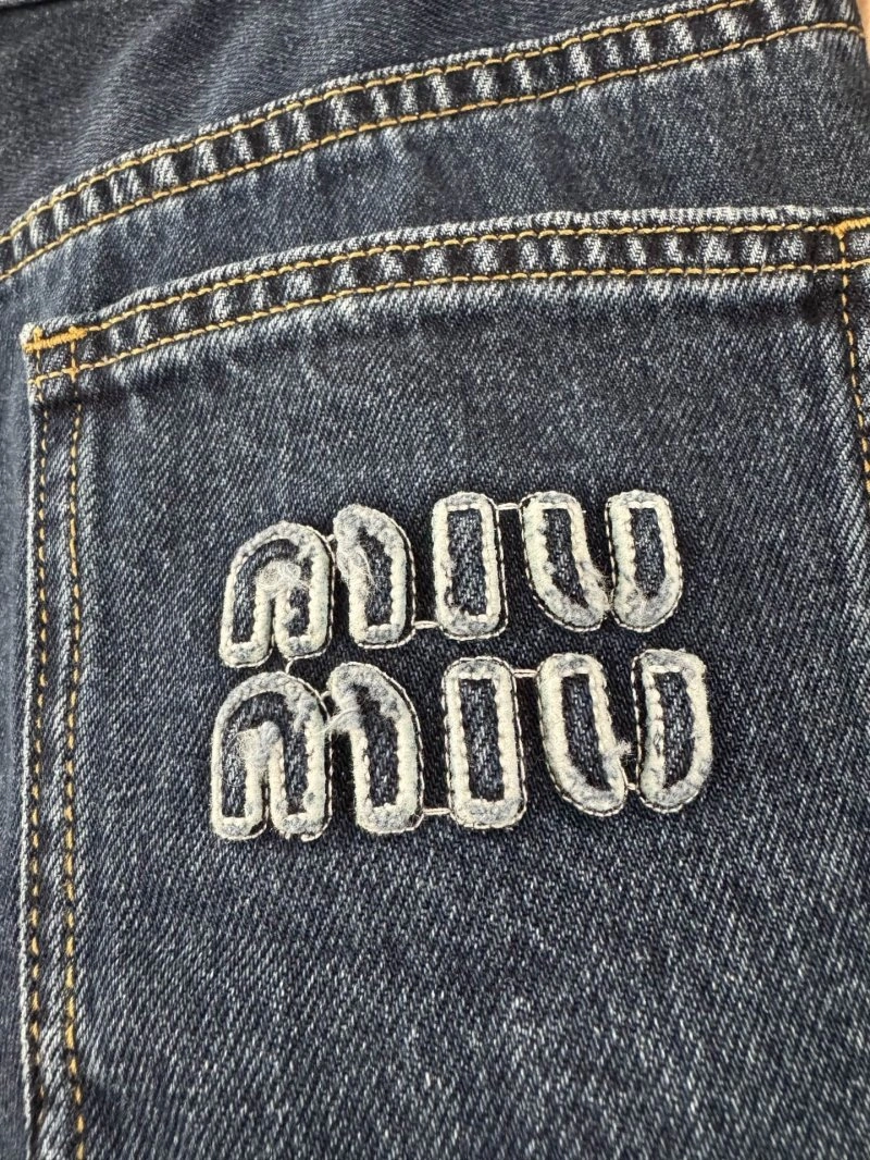 Miu Miu Short Pants Contemporary 148688