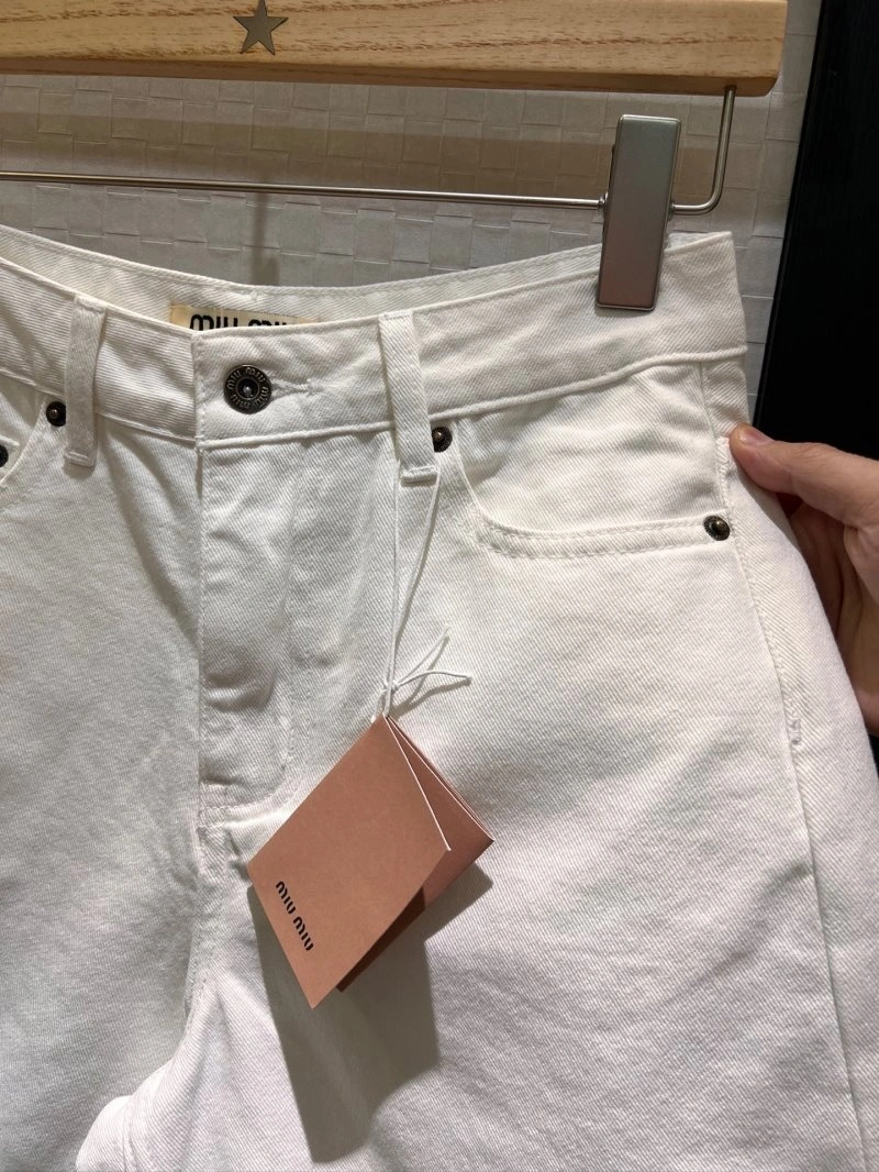 Miu Miu Short Pants Vibrant 148683
