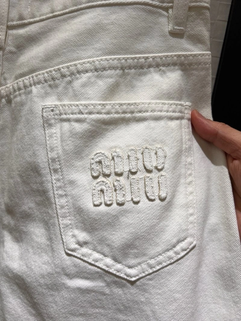 Miu Miu Short Pants Vibrant 148683