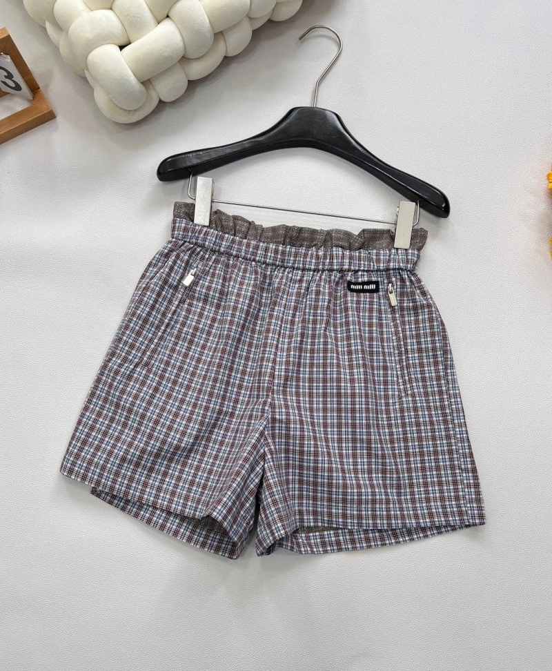 Miu Miu Short Pants Chic 148679