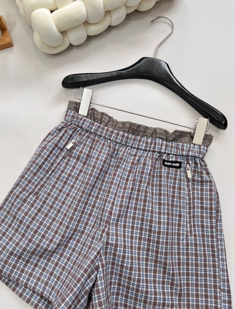 Miu Miu Short Pants Chic 148679