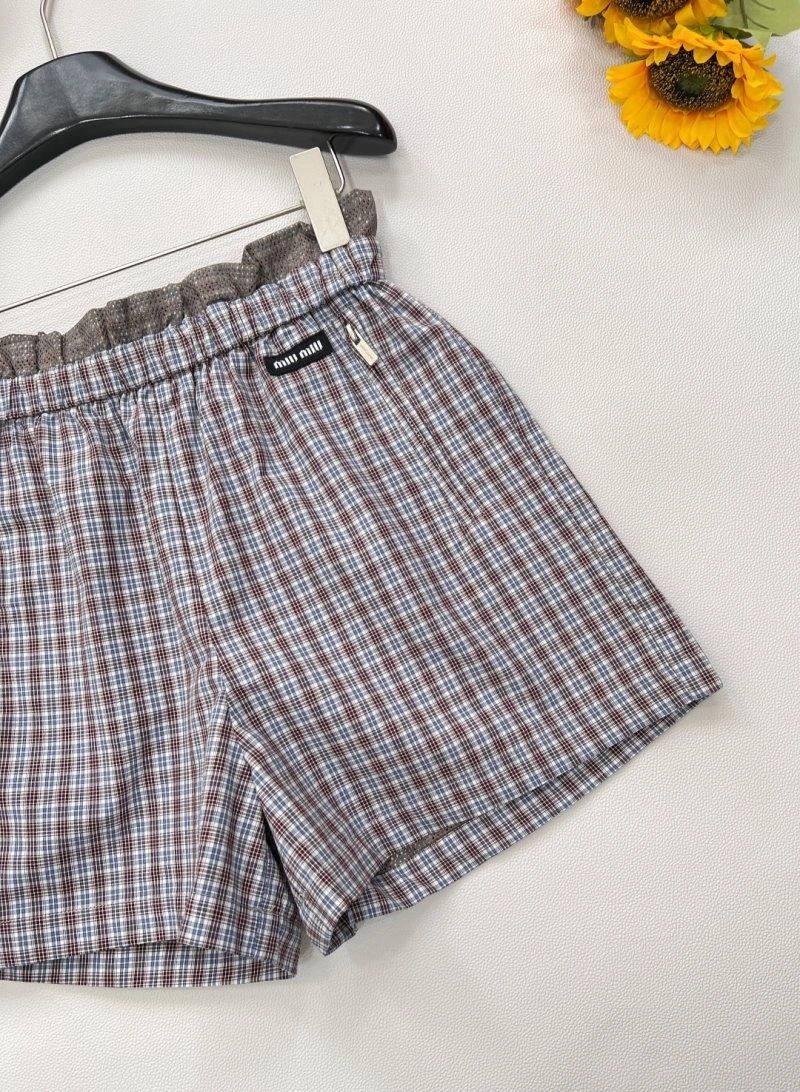 Miu Miu Short Pants Chic 148679