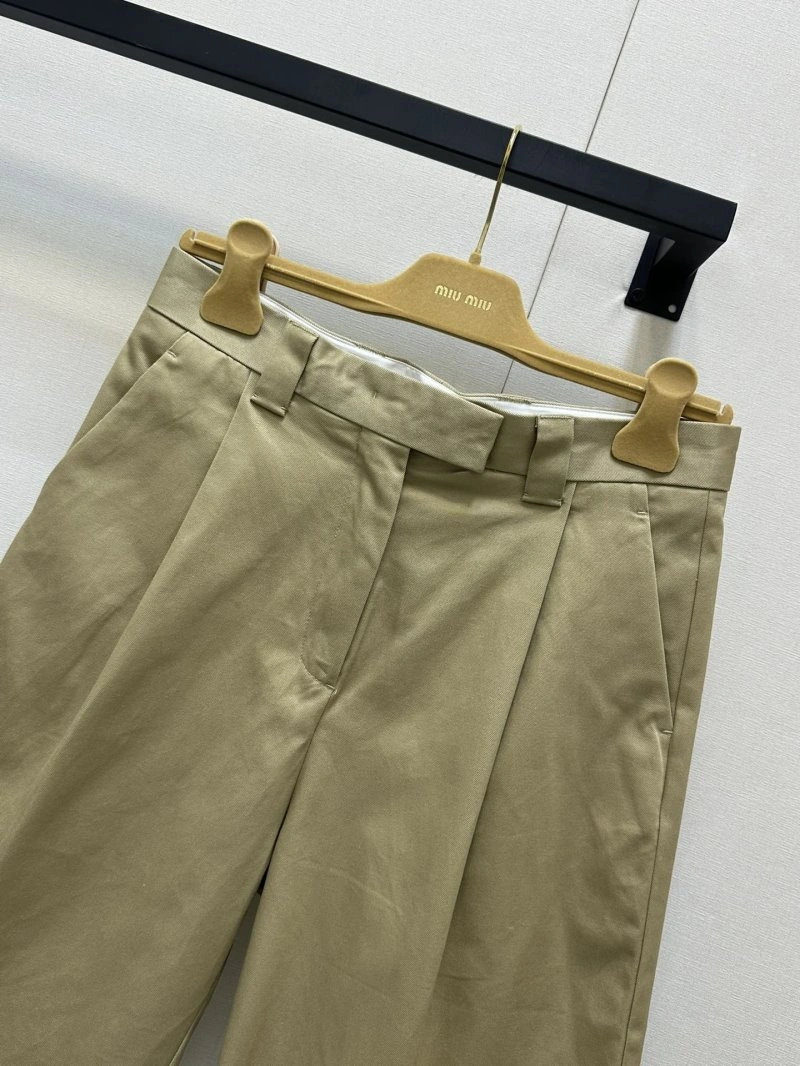 Miu Miu Short Pants UrbanChic 148658