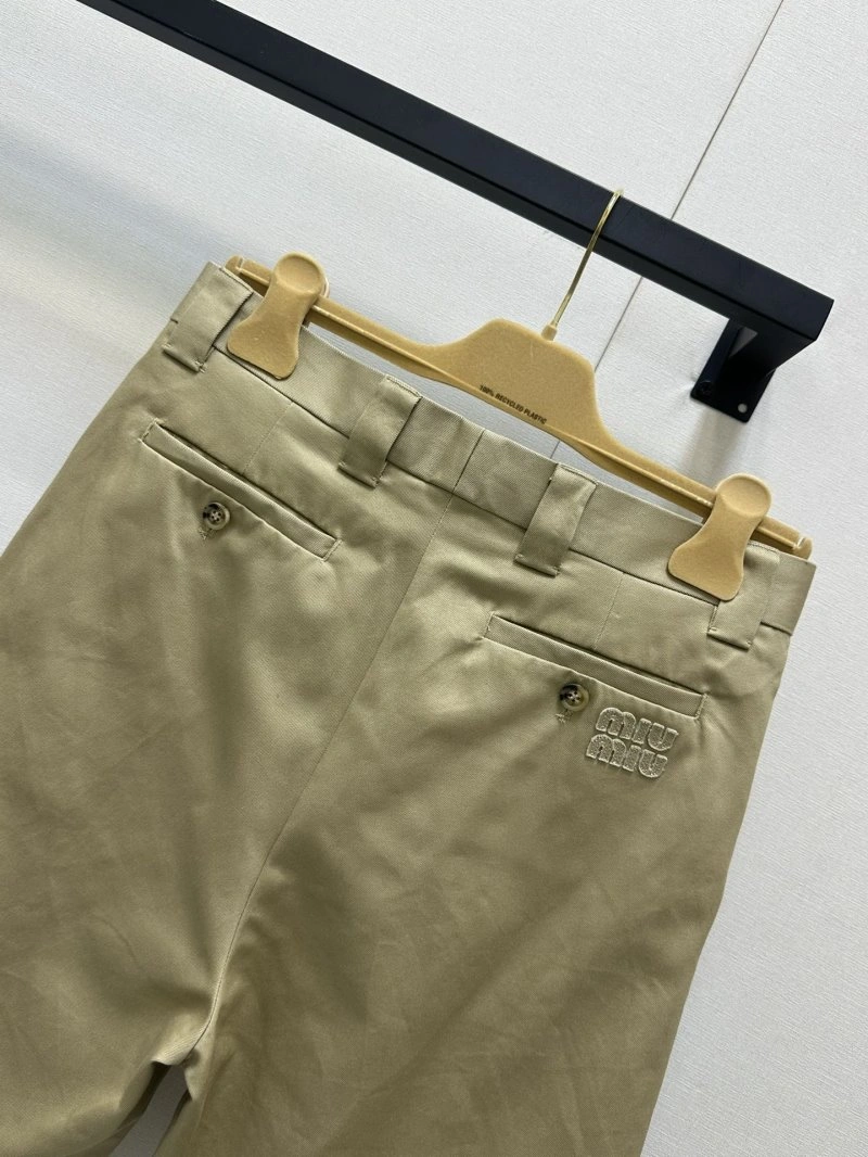 Miu Miu Short Pants UrbanChic 148658