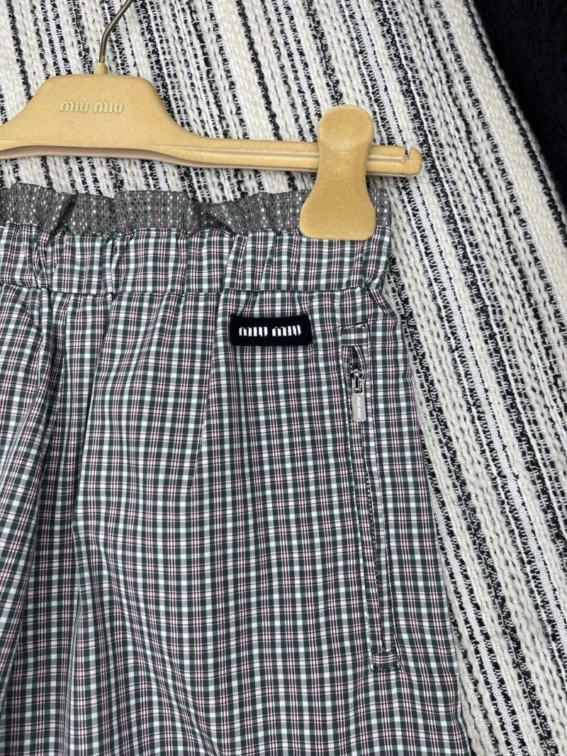 Miu Miu Short Pants TechFriendly 154475