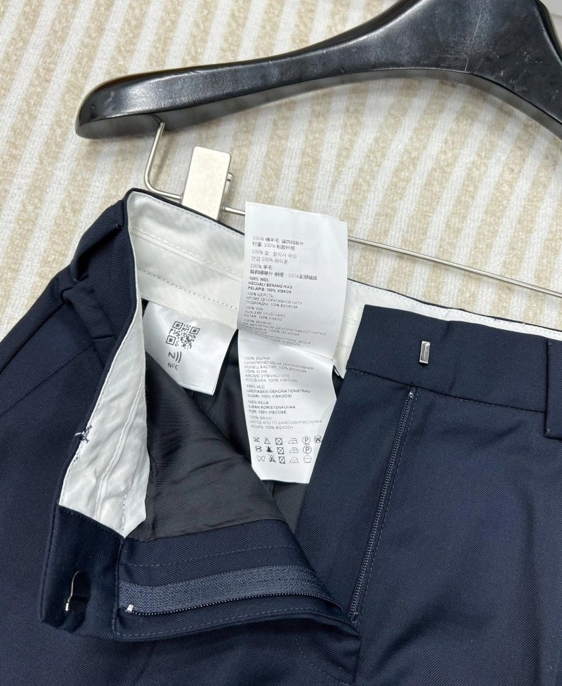 Miu Miu Short Pants WellDesigned 154462