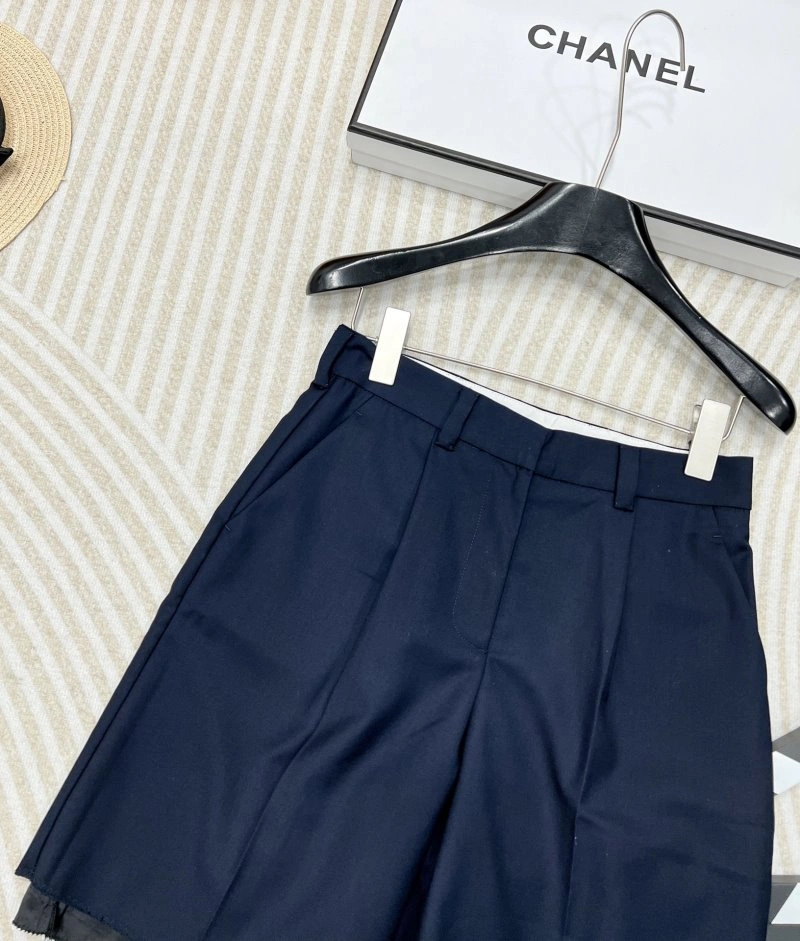 Miu Miu Short Pants WellDesigned 154462