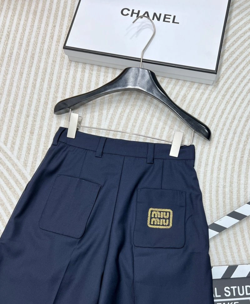Miu Miu Short Pants WellDesigned 154462