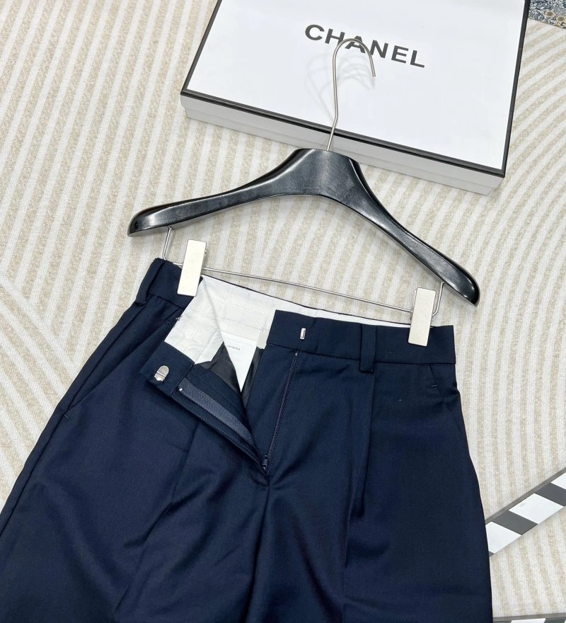 Miu Miu Short Pants WellDesigned 154462
