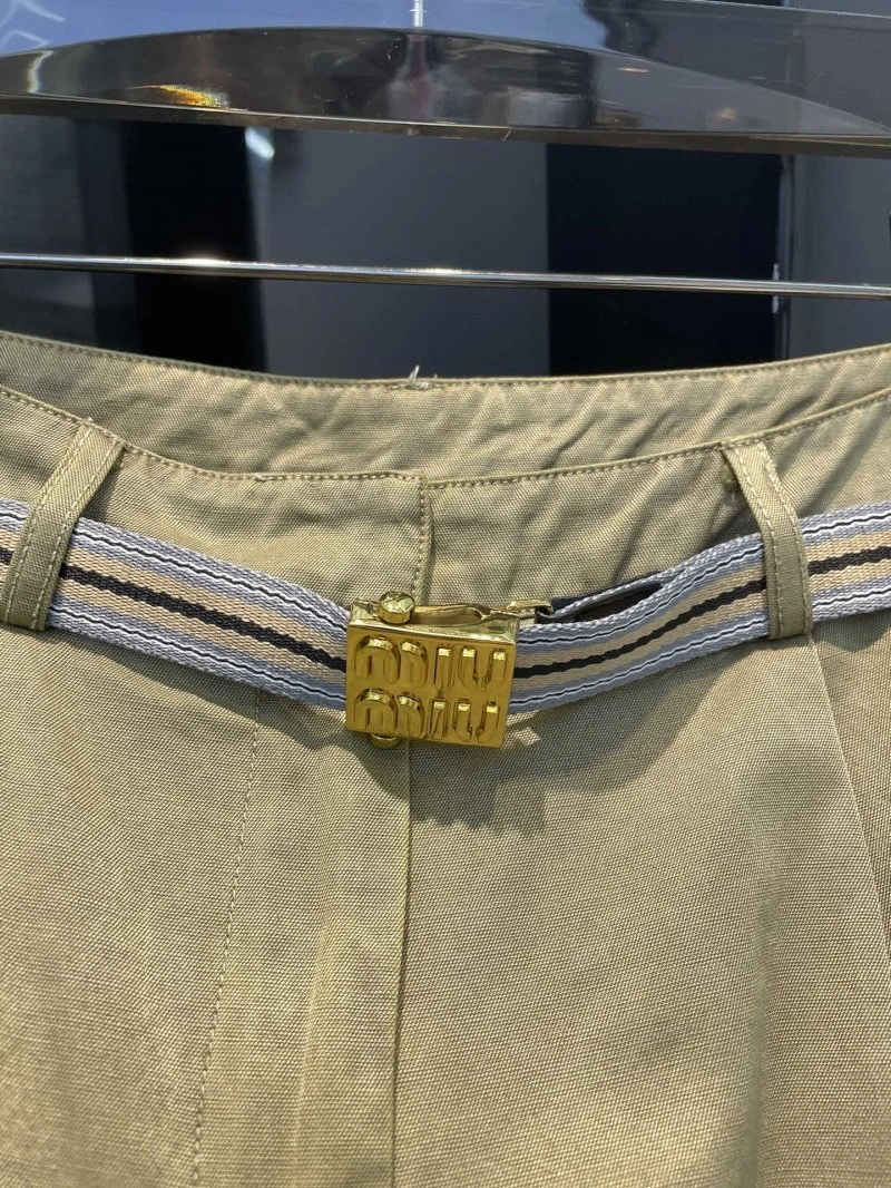 Miu Miu Short Pants GoAnywhere 154461
