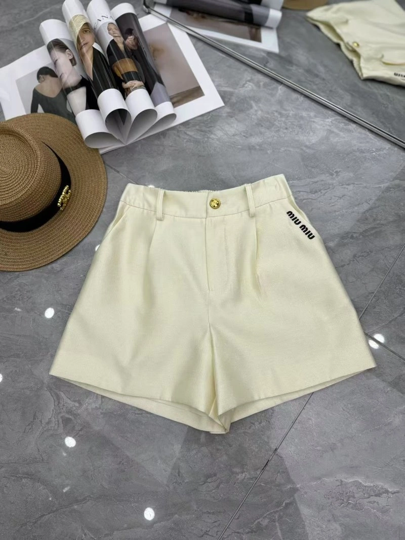 Miu Miu Short Pants OdorResistant 152994